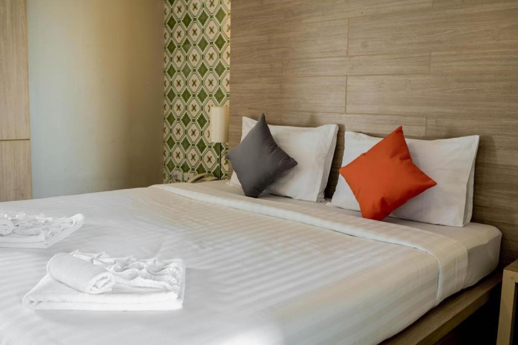Chinotel Phuket Ngoại thất bức ảnh